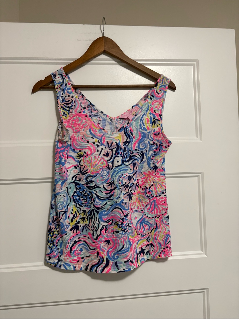 Lilly Pulitzer Pink Multi V-Neck Printed Tank